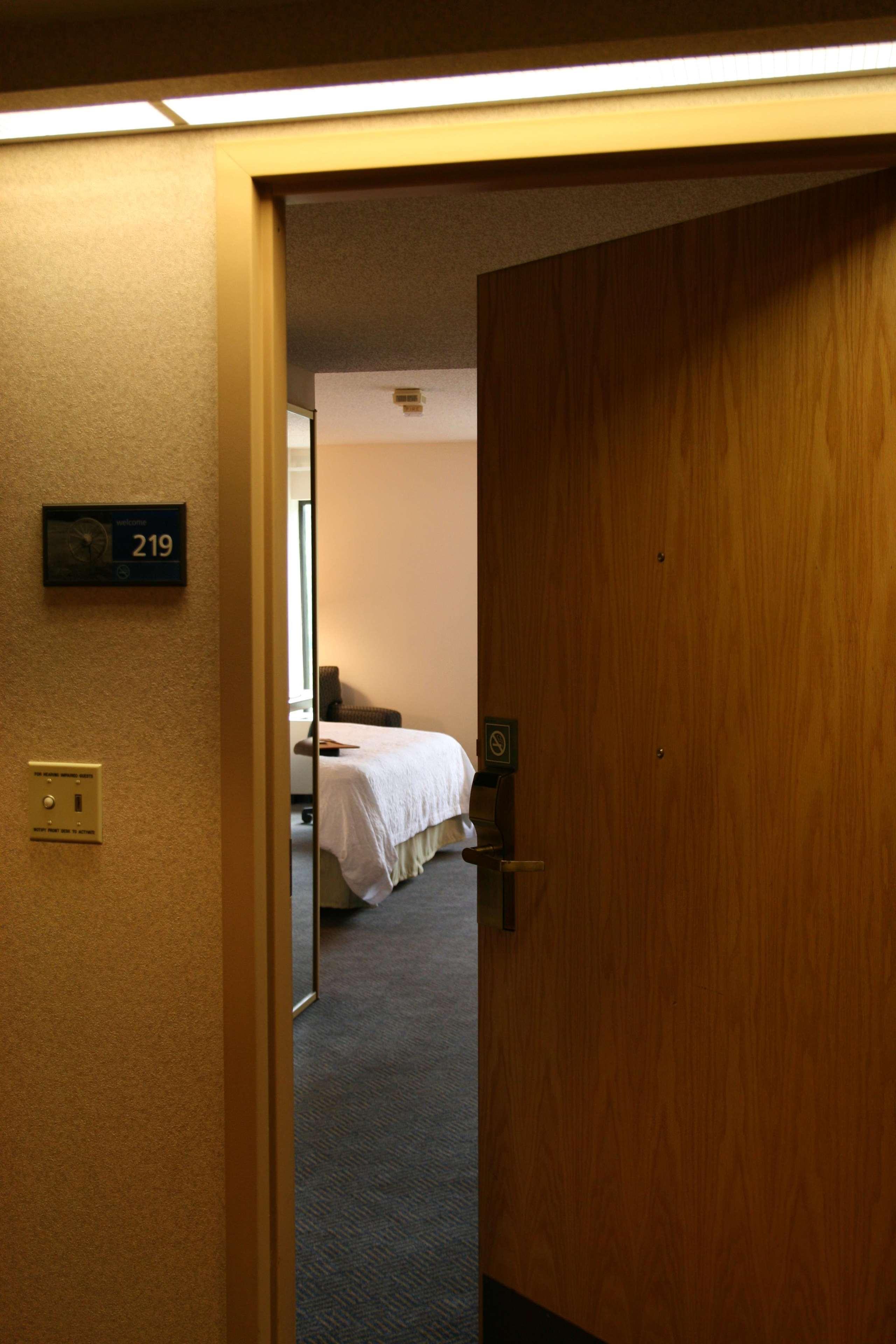 Hampton Inn White River Junction Exterior photo