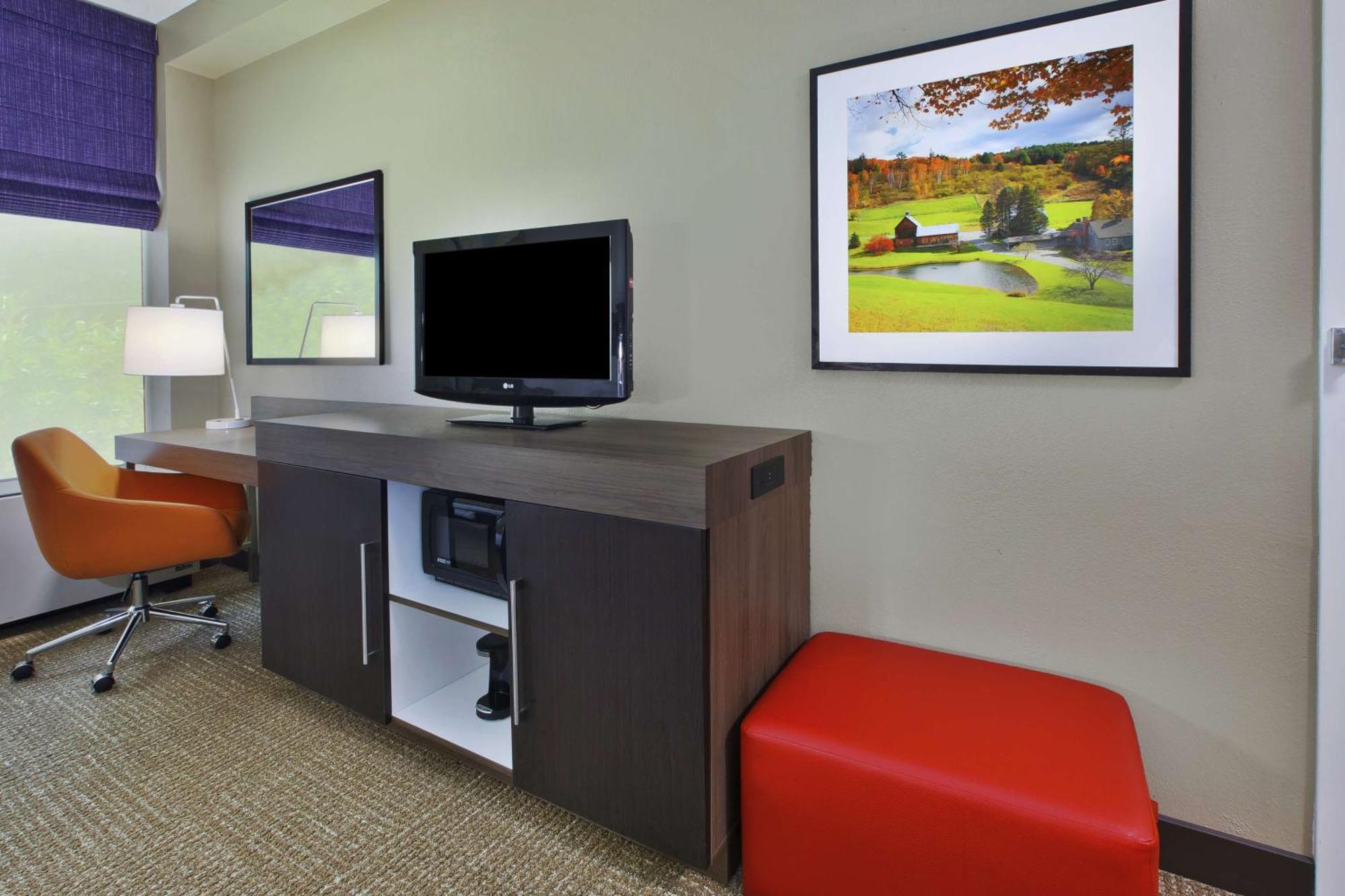 Hampton Inn White River Junction Exterior photo